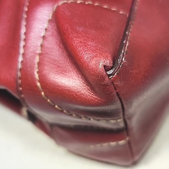 Vintage Leather Liz Claiborne Habdbag, Purse. Red Leather Tote Bag - Picture 11 of 14